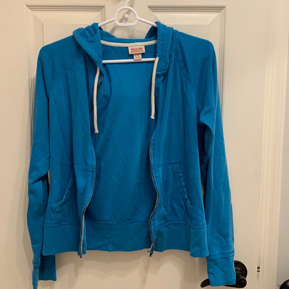 Zip-Up/Sweater